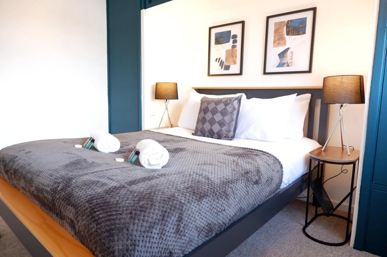 Comfortable And Cozy 4-Bedroom House Near The Hospital CBG Eksteriør bilde