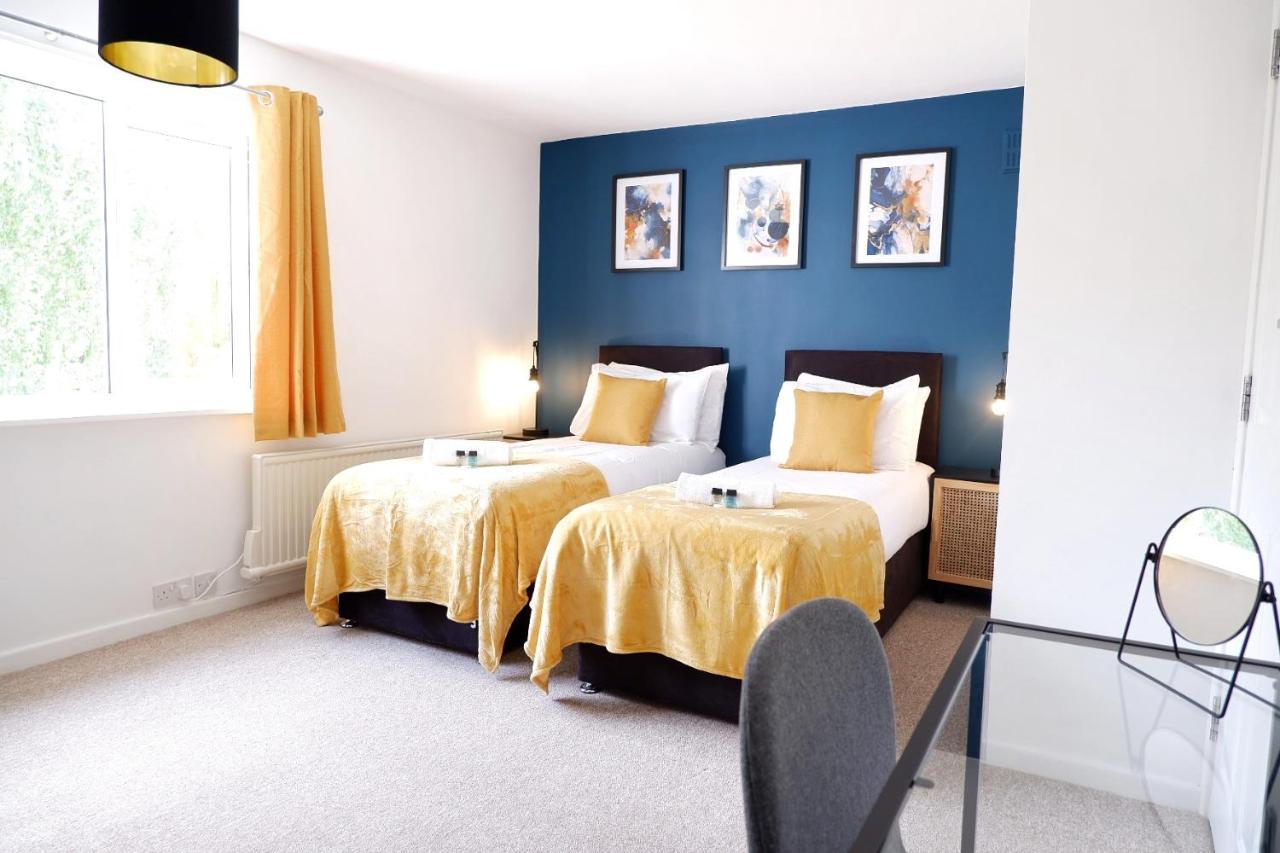 Comfortable And Cozy 4-Bedroom House Near The Hospital CBG Eksteriør bilde