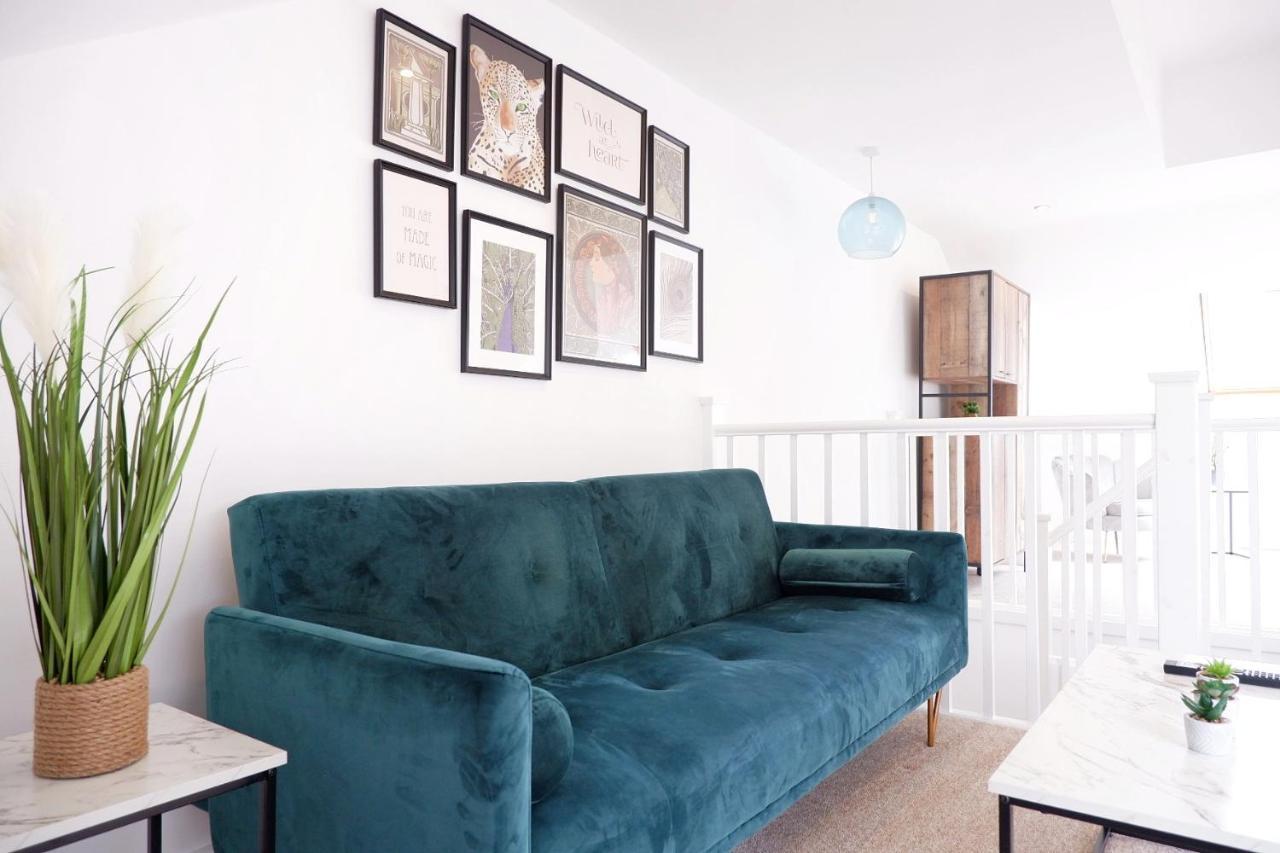 Comfortable And Cozy 4-Bedroom House Near The Hospital CBG Eksteriør bilde