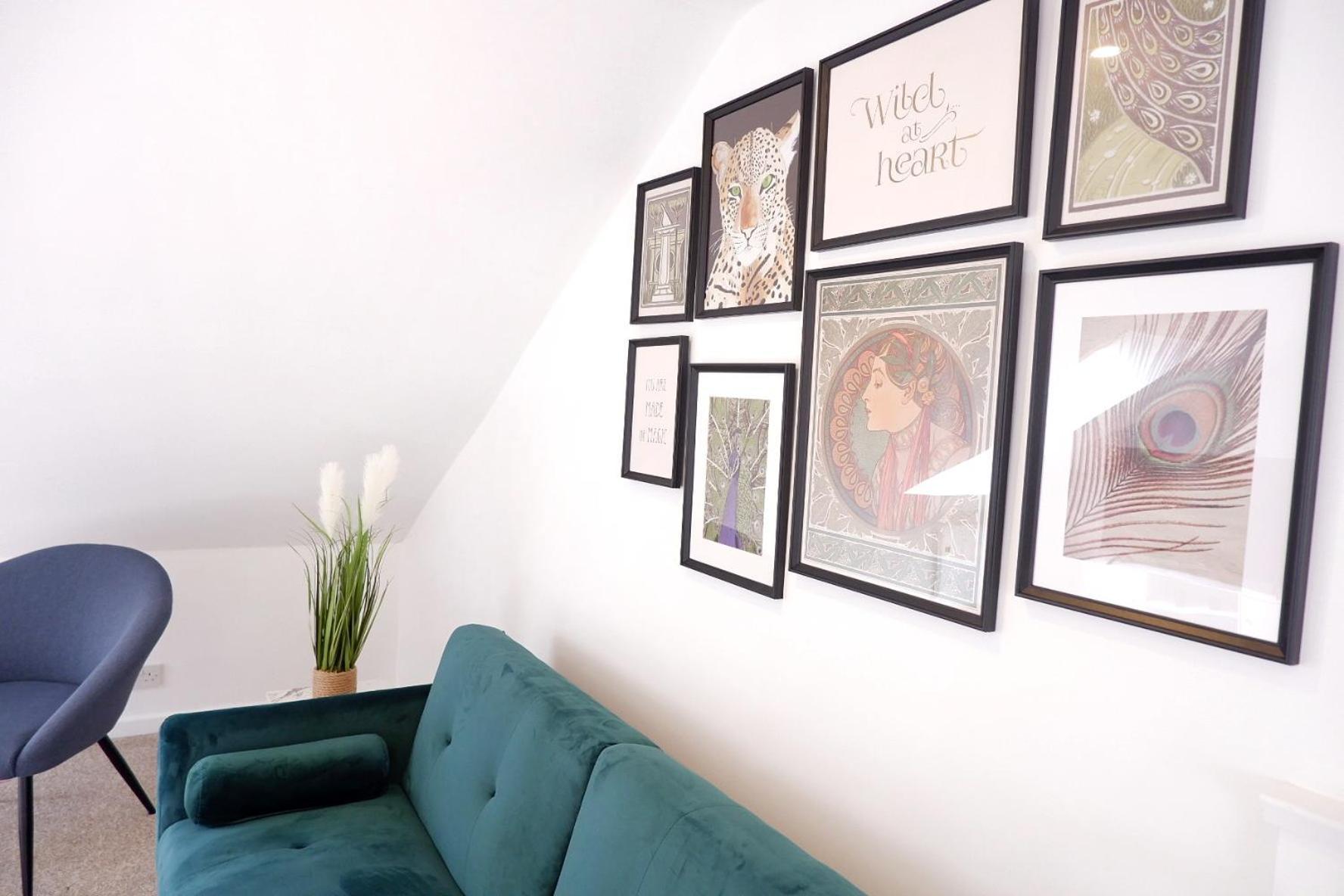 Comfortable And Cozy 4-Bedroom House Near The Hospital CBG Eksteriør bilde